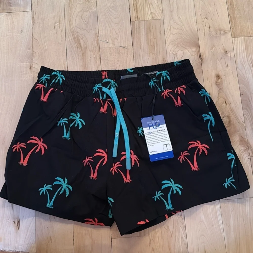 Men’s Rounderbum Lift Tech Swim Trunks